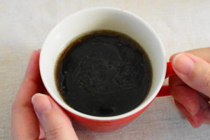 ココナッツオイル　コーヒー表面の油